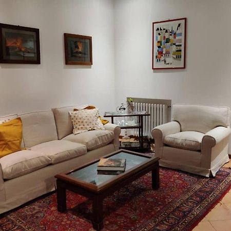 Lanza Tomasi Apartment - Centre Rome Luaran gambar