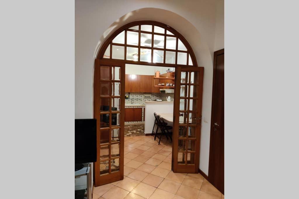 Lanza Tomasi Apartment - Centre Rome Luaran gambar